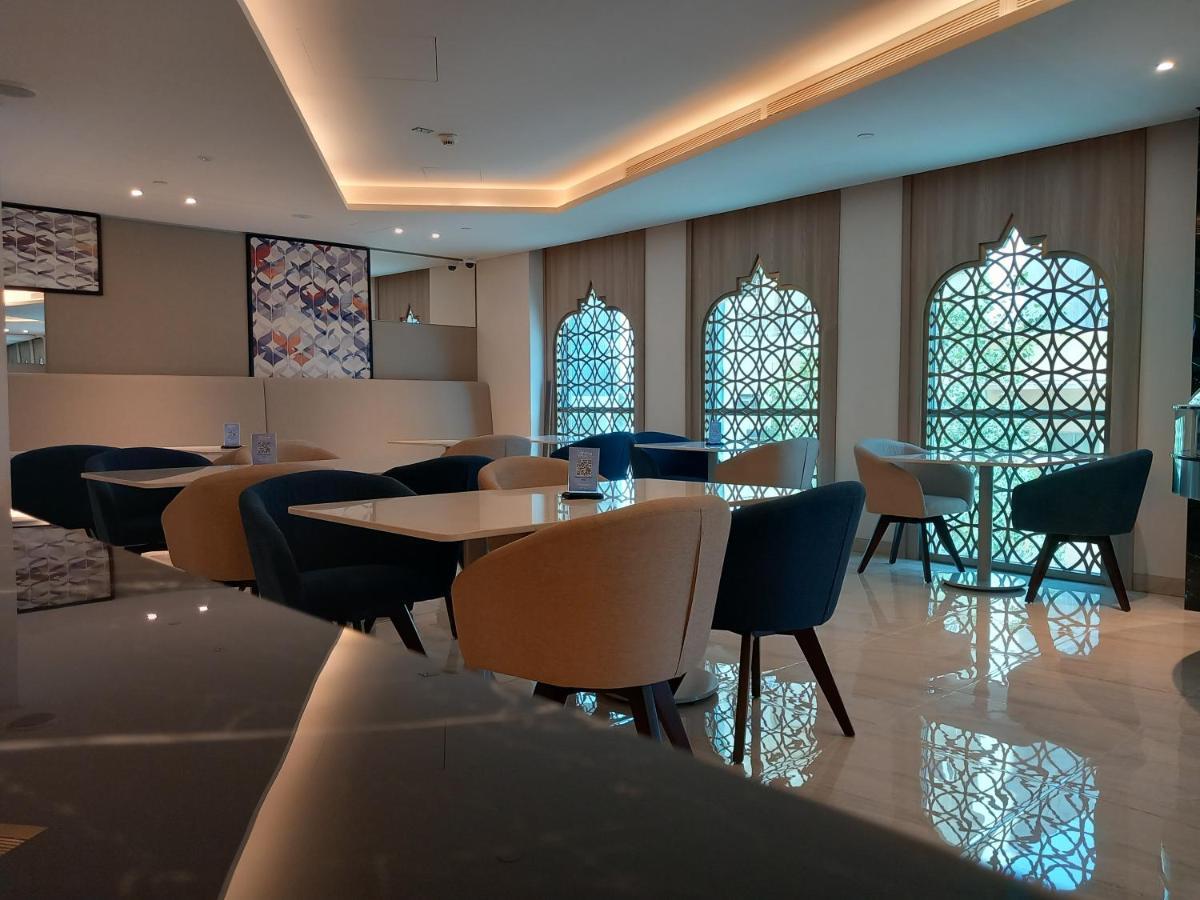 C - Hotel And Suites Ad-Dauha Zewnętrze zdjęcie