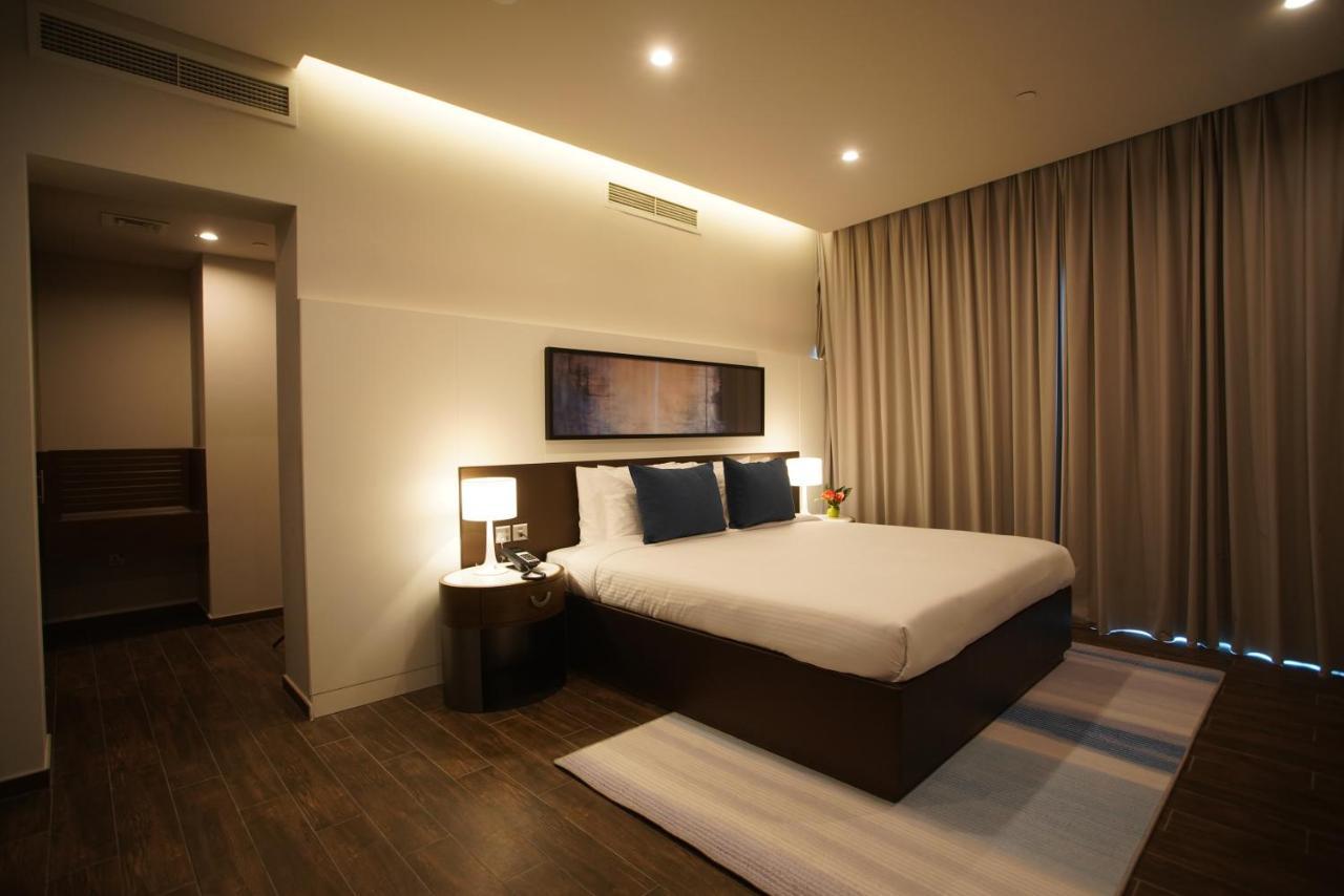 C - Hotel And Suites Ad-Dauha Zewnętrze zdjęcie