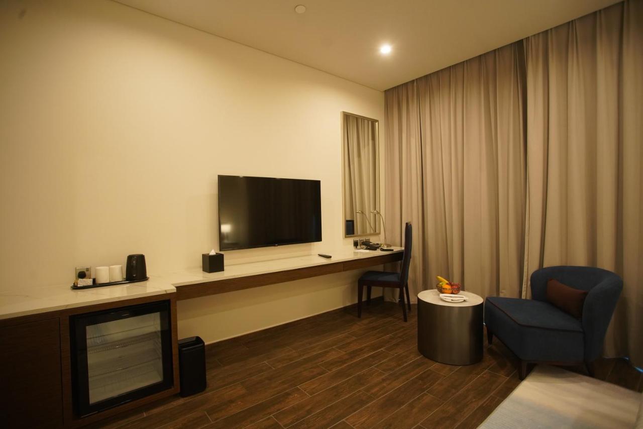 C - Hotel And Suites Ad-Dauha Zewnętrze zdjęcie