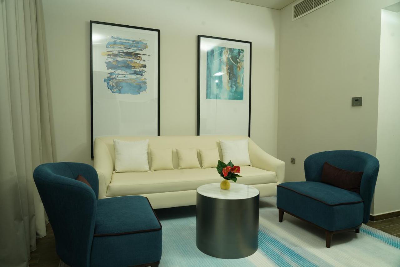 C - Hotel And Suites Ad-Dauha Zewnętrze zdjęcie