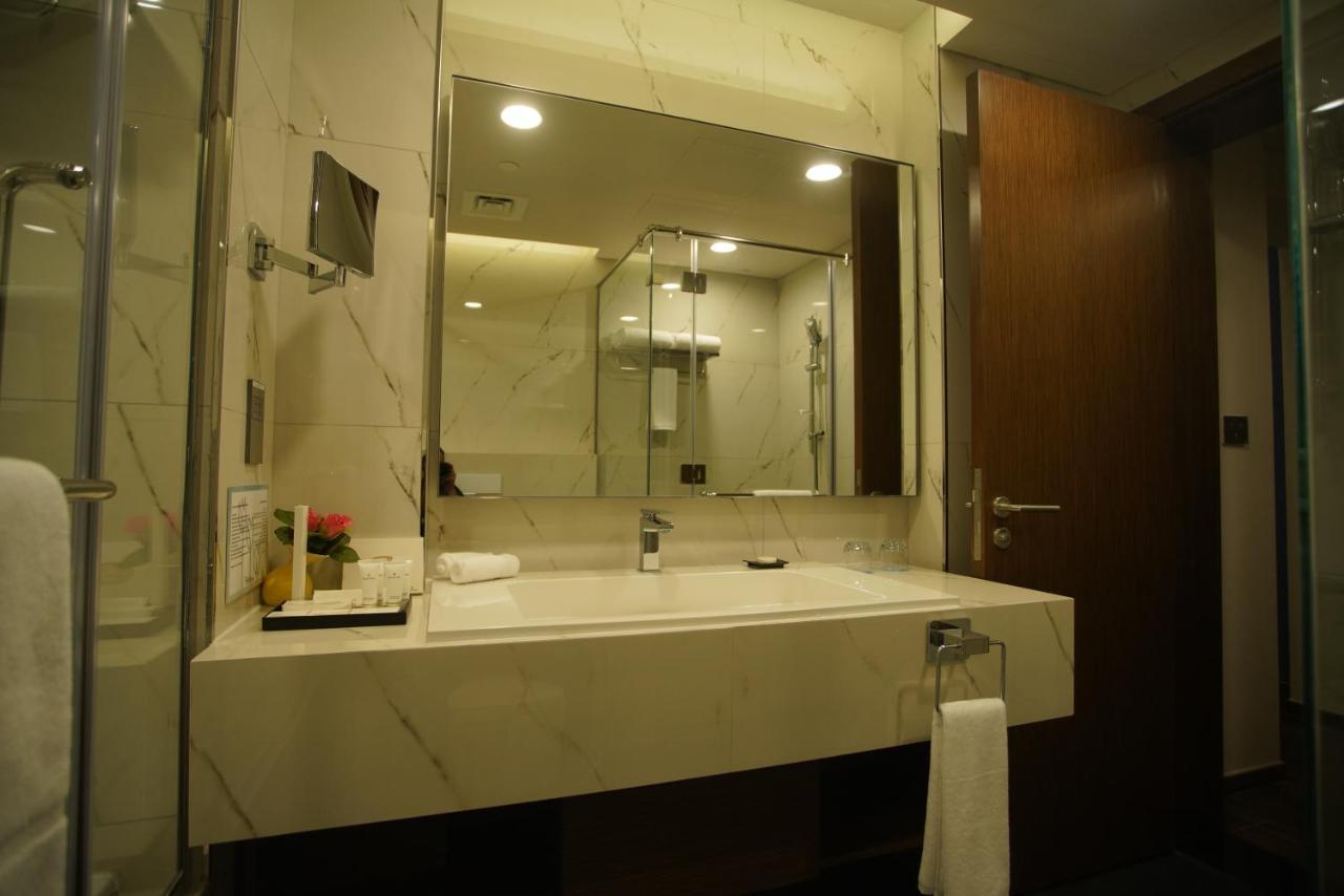 C - Hotel And Suites Ad-Dauha Zewnętrze zdjęcie